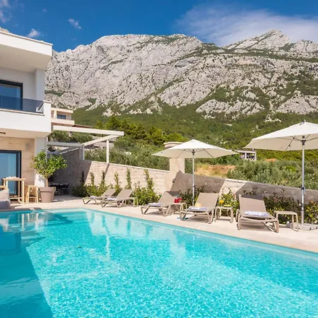 Vila 4br Panoramic View - What'app - 0049-1521-4658-810 - For Reservations!