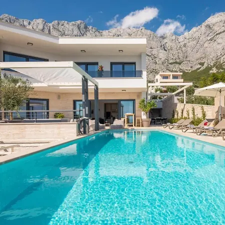 Vila 4br Panoramic View - What'app - 0049-1521-4658-810 - For Reservations! Makarská